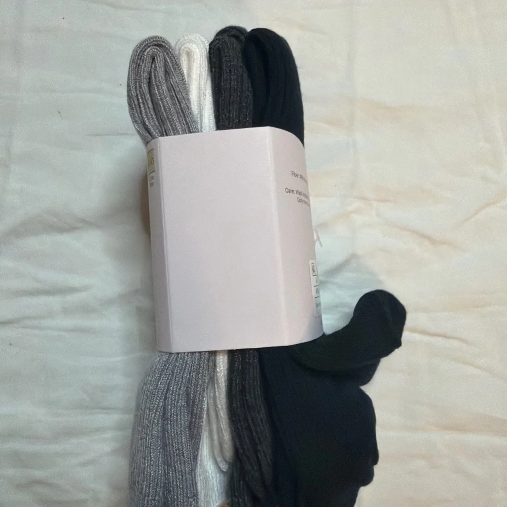 Women's Auden Ribbed Knit Super Soft Crew Socks, 4 Pack;‎ Shoe Sizes 4-10